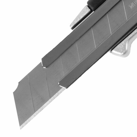 Нож канцелярский 18мм Brauberg Metallic, роликовый фиксатор, резиновые вставки, 3шт. (237159)