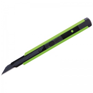 Нож канцелярский 9мм Berlingo ColorZone, черное лезвие, auto-lock, металл. направл., зеленый, европодвес, 20шт. (BM4120_e)