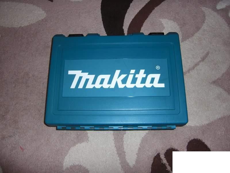 Перфоратор электрический Makita HR2470 (HR2470)