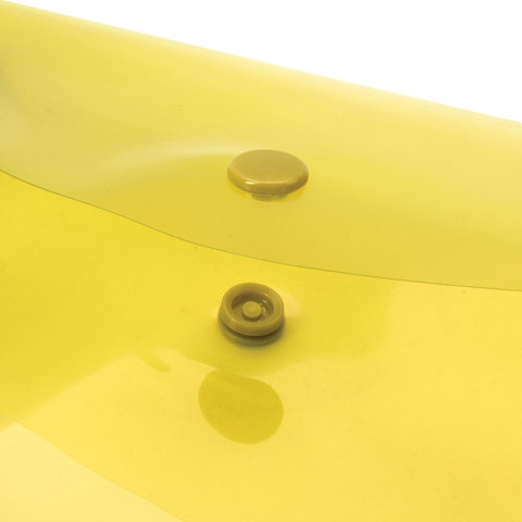 Папка-конверт на кнопке Brauberg (А5, 240х190мм, 150мкм, пластик) прозрачная желтая (224028)