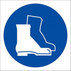 Знак предписывающий ГАСЗНАК M05 Работать в защитной обуви (пленка ПВХ, 200х200мм) 1шт.