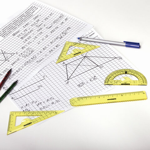 Набор чертежный малый Юнландия Start 3D (треугольники 2шт., линейка 15см, транспортир) прозрачный желтый, 8 уп. (210741)