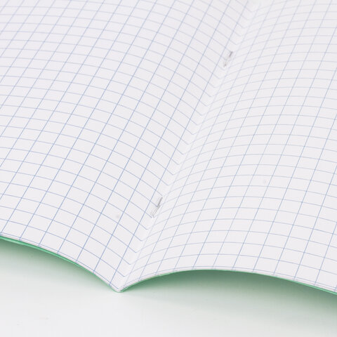 Тетрадь школьная 12л, А5 Маяк Канц (крупная клетка, скрепка, зеленая бумажная обложка) 200шт. (Т 5012 Т2 ЗЕЛ 6Г)