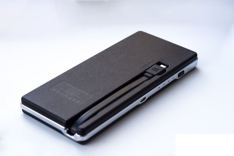 Мобильный аккумулятор Hiper PowerBank XP13000, 13000мAч, черный (XP13000 BLACK)