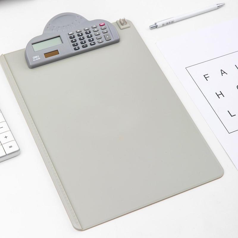 Папка-планшет Deli (А4, пластик, с зажимом) серая с калькулятором